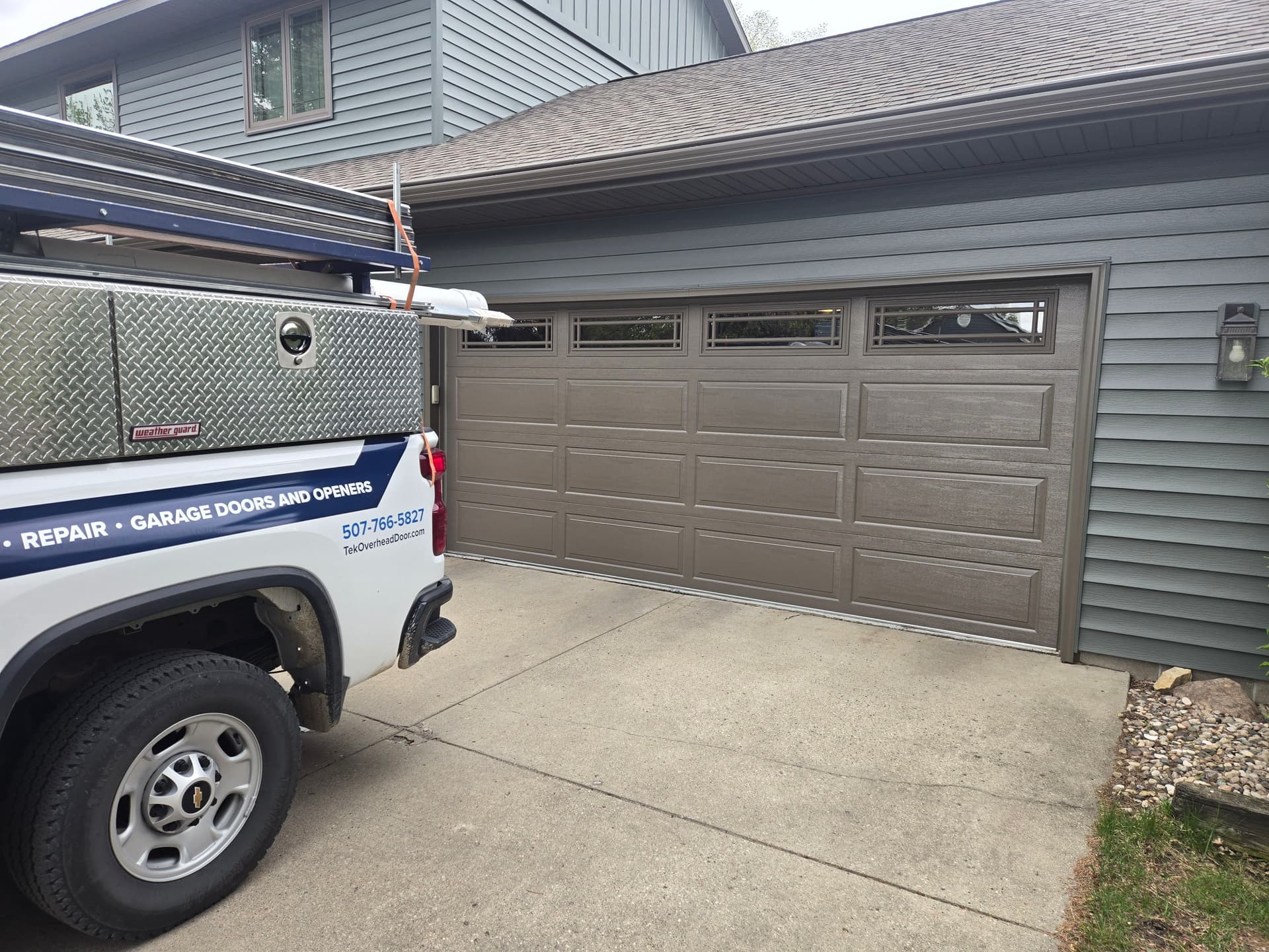 Bronze Finish Garage Door That Actually Fits the Home image