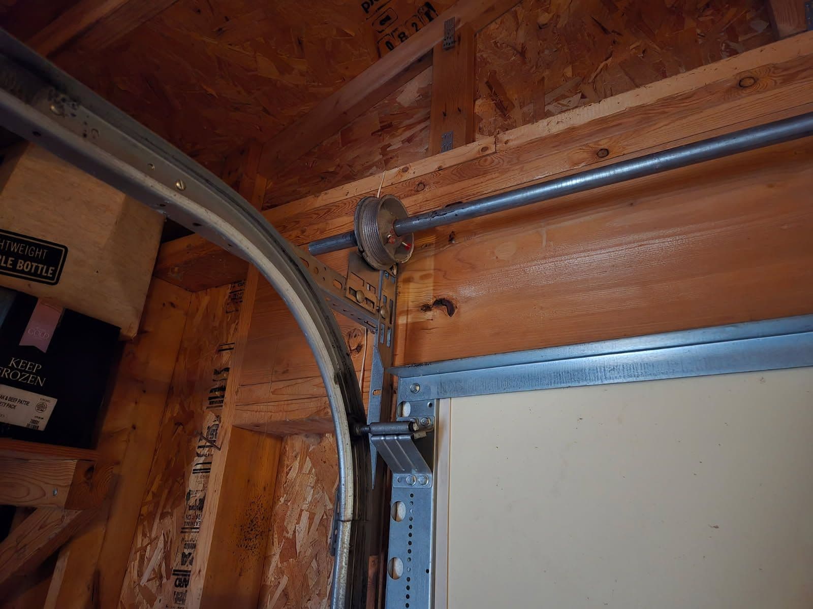 Gallery photos for Durable Dual Torsion Spring Setup for Modern Garages: Image #1