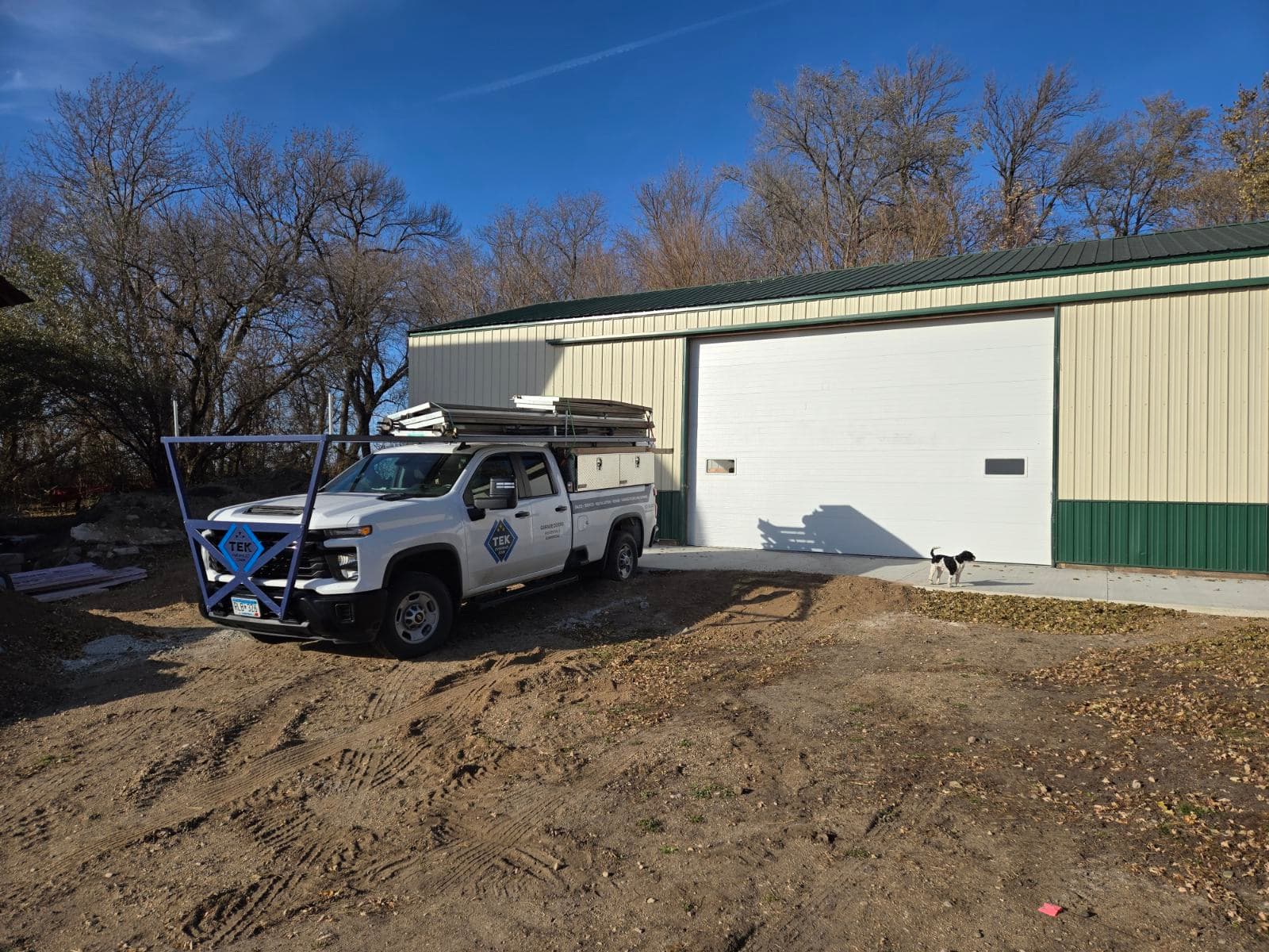 Gallery photos for Smooth Garage Makeover with Overhead Door Installation: Image #2